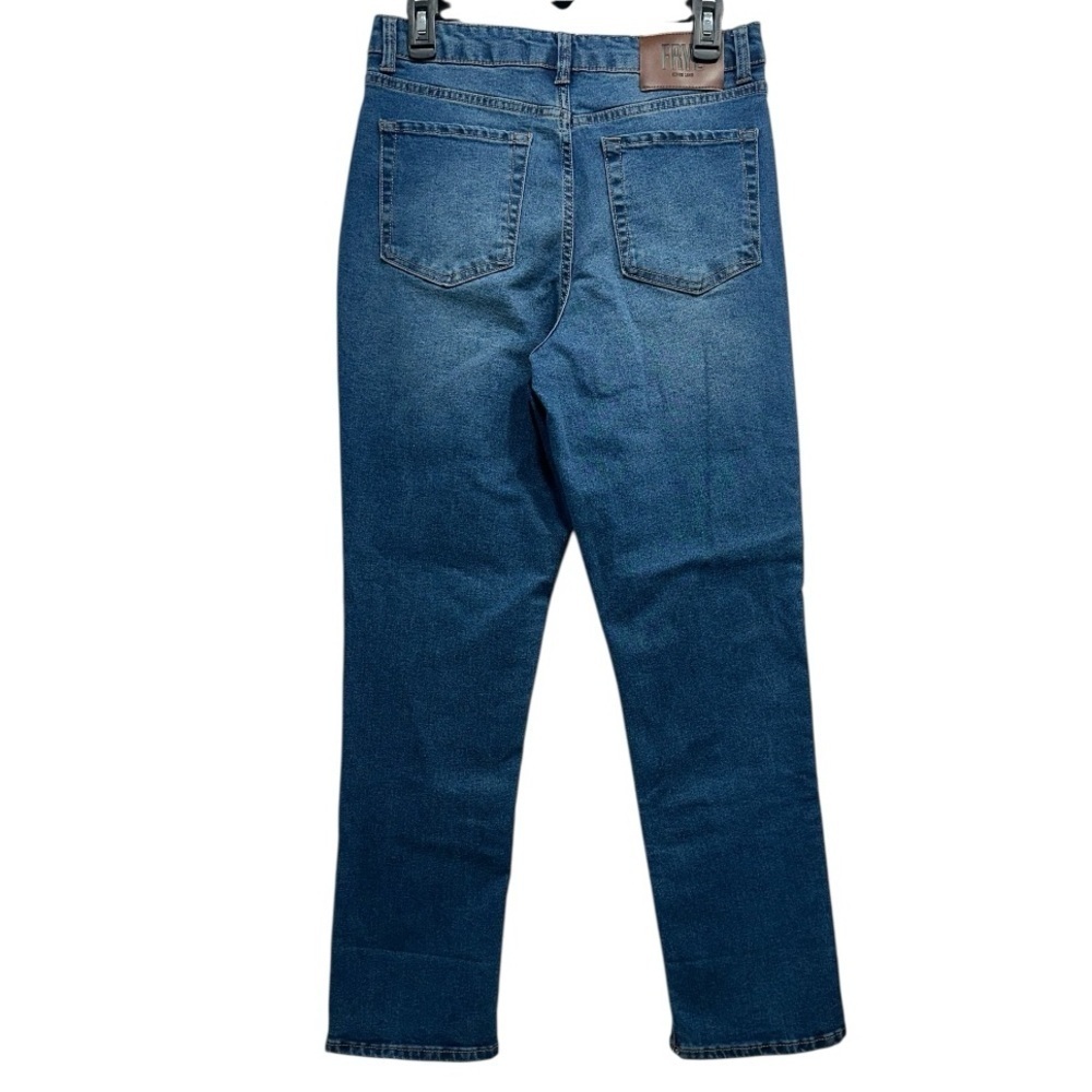 FRYE Women's Classic Blue High Waist Straight Leg Jeans Size 6 W28 - Picture 3 of 9